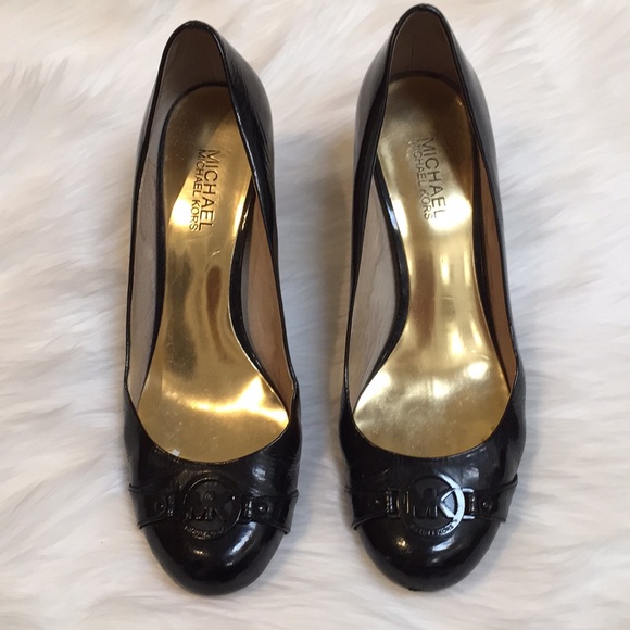 MICHAEL Michael Kors Shoes - Michael Kors shoes🎈🎈🎈
